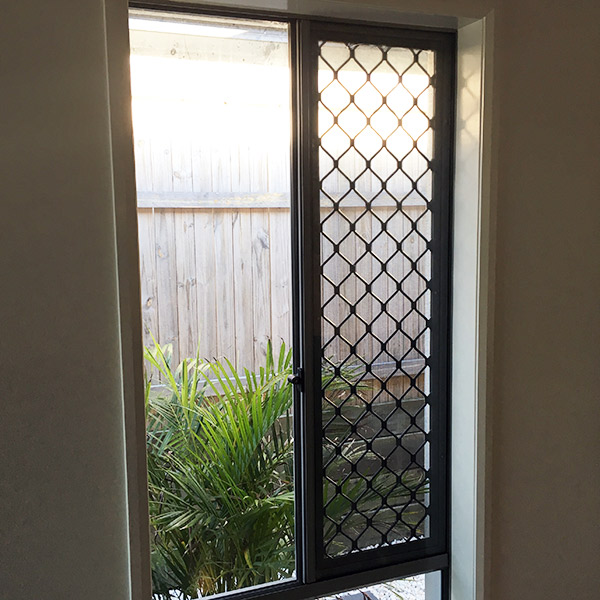 Diamond Grille Window CLONE
